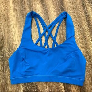 Lululemon Free to Be Serene Bra, Blue size 6